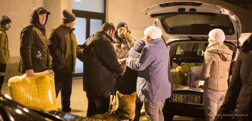 Activitate socială la parohia Pescara