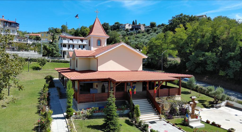 HRAMUL DE TOAMNĂ
