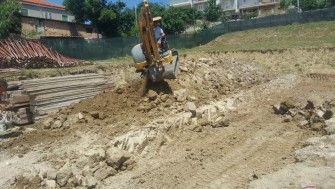Începerea lucrărilor la construcția bisericii și școlii parohiale Pescara
