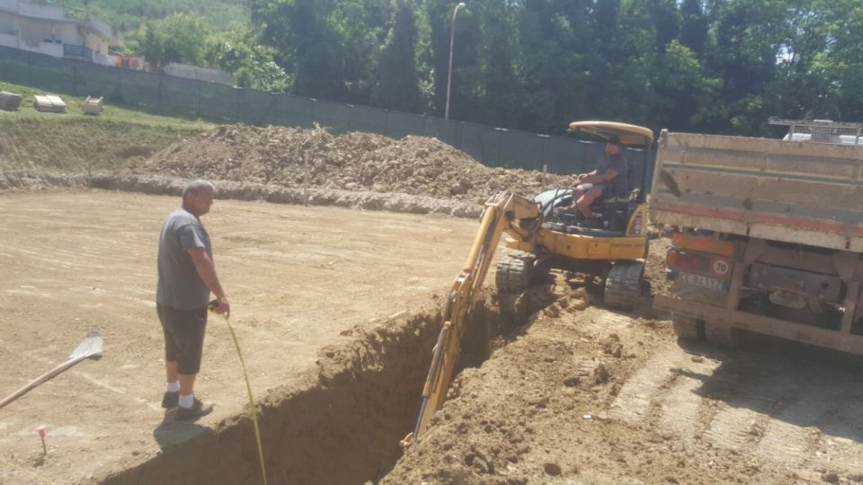Începerea lucrărilor la construcția bisericii și școlii parohiale Pescara