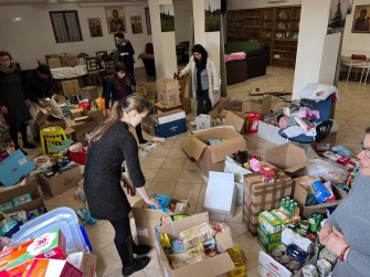 Ajutor umanitar al parohiilor din Protopopiatul Abruzzo - Molise pentru refugiații din Ucraina