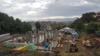 Construcția școlii și bisericii parohiale din Pescara a ajuns la cota +3,2m