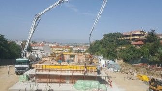 Construcția școlii și bisericii parohiale din Pescara a ajuns la cota +3,2m