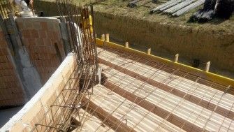 Construcția școlii și bisericii parohiale din Pescara a ajuns la cota +3,2m
