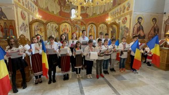 Daruri pentru copii de ziua națională a României 