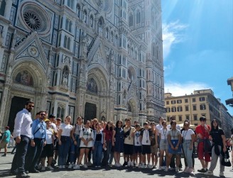 NEPSIS TOUR ÎN TOSCANA