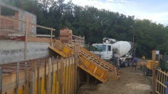 La costruzione della chiesa parrocchiale  di Pescara ha raggiunto + 6,30 metri